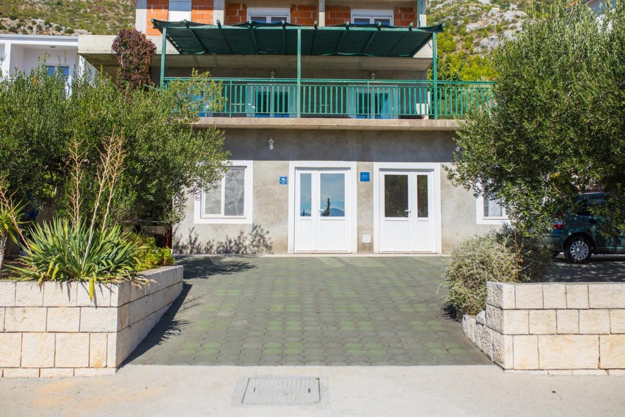 Apartment Jadranka Brist Exteriér fotografie