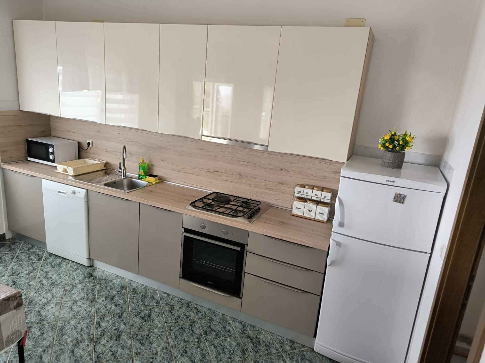 Apartment Jadranka Brist Exteriér fotografie